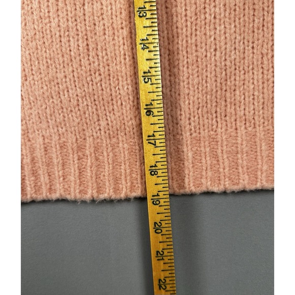 Anthropologie Cropped Chunky Knit Sweater – Size XS Peach / Blush Pink - Picture 7 of 8
